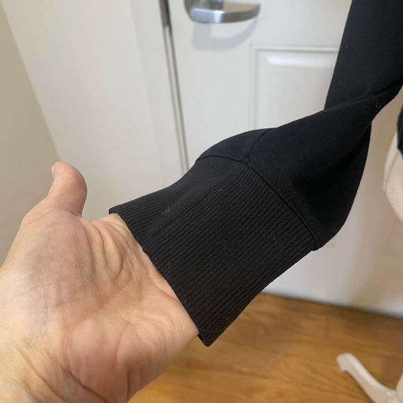 Monrow Hoodie - Picture 4 of 8